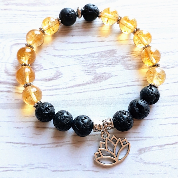 🖤3/$30🖤 Citrine Gemstone Lotus Diffuser Bracelet - Picture 2 of 3